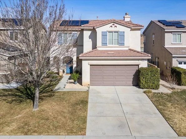 2747 Hornbeam Rd, Palmdale, CA 93551