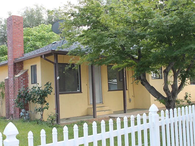 2558 Wyndham Ln #3 — Photo 5