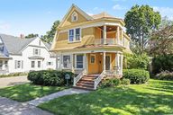 photo property thumbnail