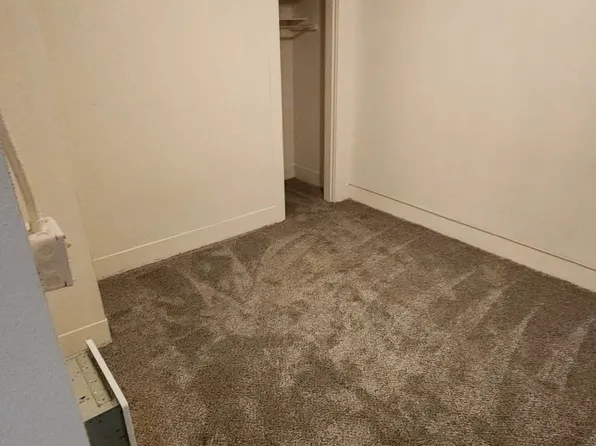 907 N Dean St APT 208, Coquille, OR 97423