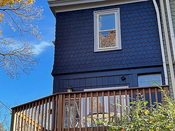 2nd image of 123 E Mount Pleasant Ave
