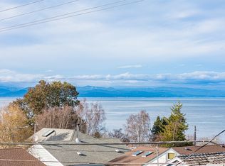 1715 W 6th St, Port Angeles, WA