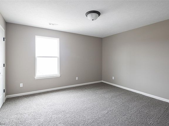 5th image of 5376 Hawks Nest Cir