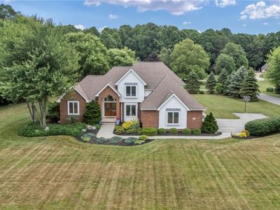 1 Eastwood Dr, Milan, OH, 44846