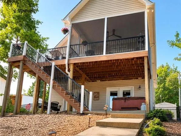 3526 Pinehaven Dr, New London, NC 28127