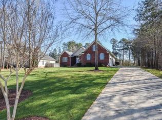 1541 Garrett Landen Dr, Clover, SC 29710