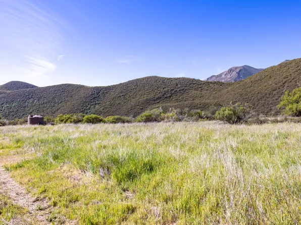 43515 Carmel Valley Rd, Greenfield, CA 93927