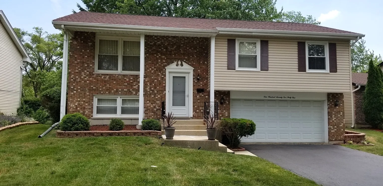 17541 Sycamore Ave photo 1