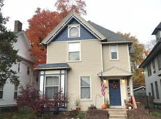 707 Fountain St NE, Grand Rapids, MI 49503