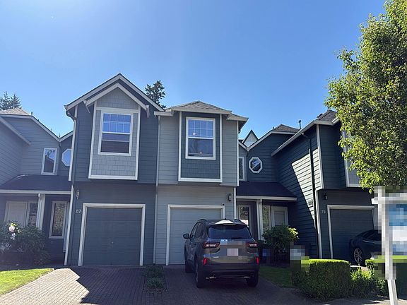 3rd image of 83 SE 176th Pl