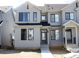 410 26th St NW, Edmonton, AB T6T 2J9