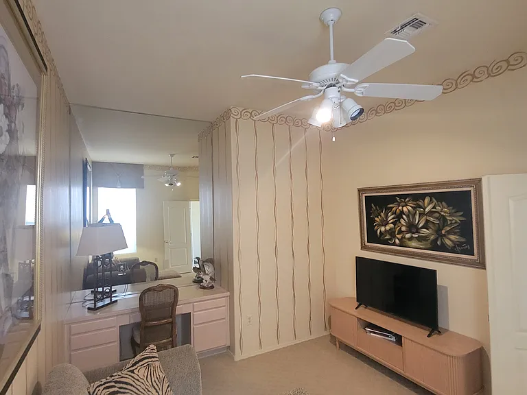 Another view showing TV. Internet provided for your streaming.
