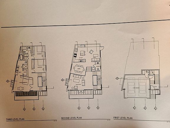 2nd image of 754 Ganymede Dr
