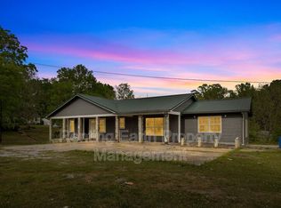 207 Jemison St, Talladega, AL 35160
