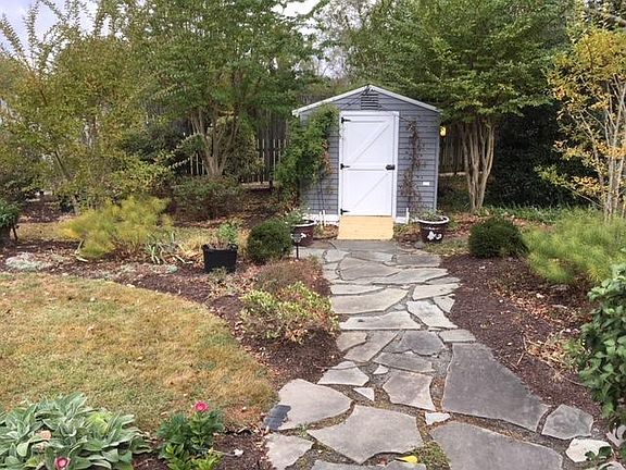 4th image of 57 Park Ln