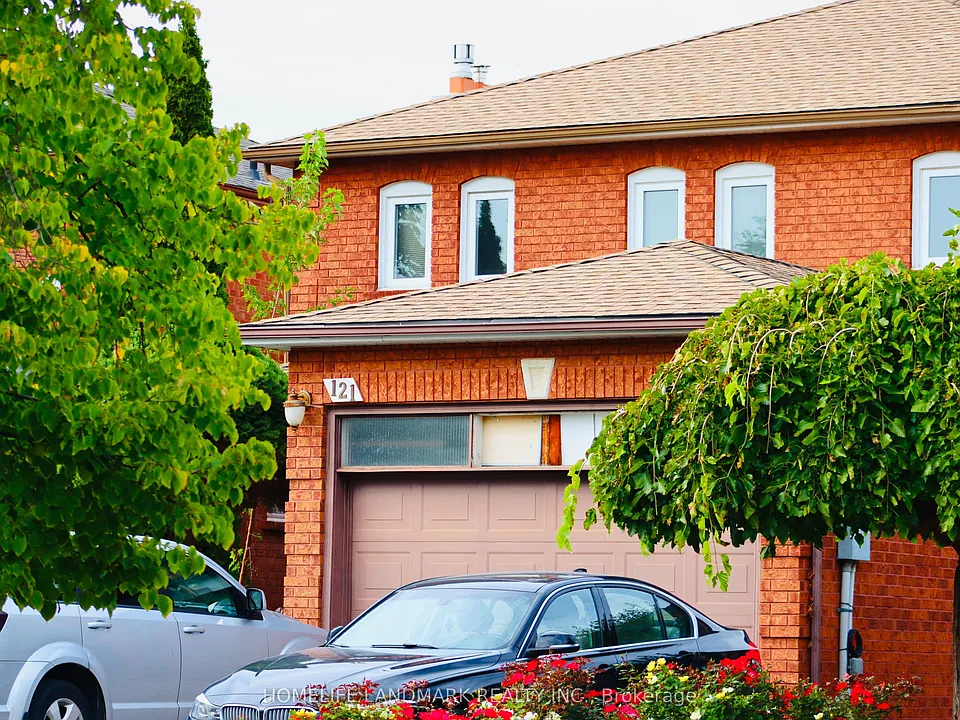 121 Harmonia Cres