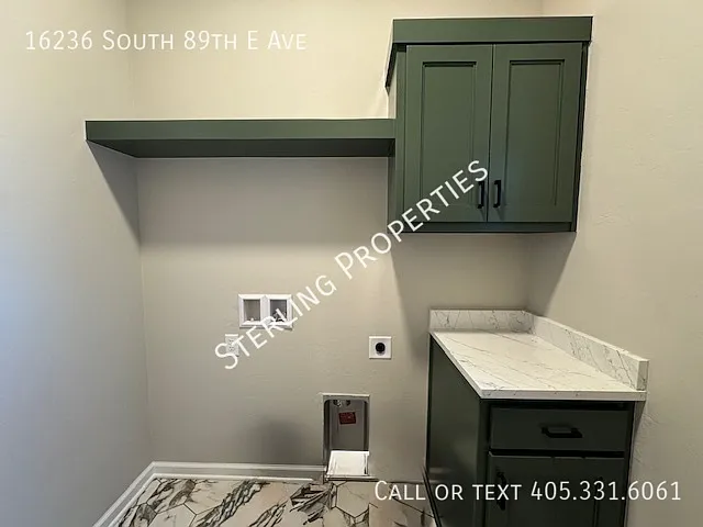 16236 S 89th East Ave — Photo 33