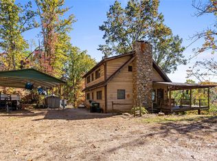 310 Log Gap Rd, Fairview, NC 28730