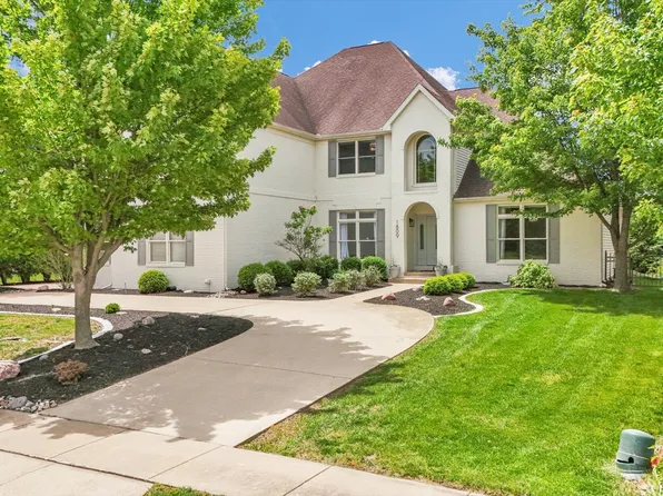 1809 Mullikin Dr, Champaign, IL 61822