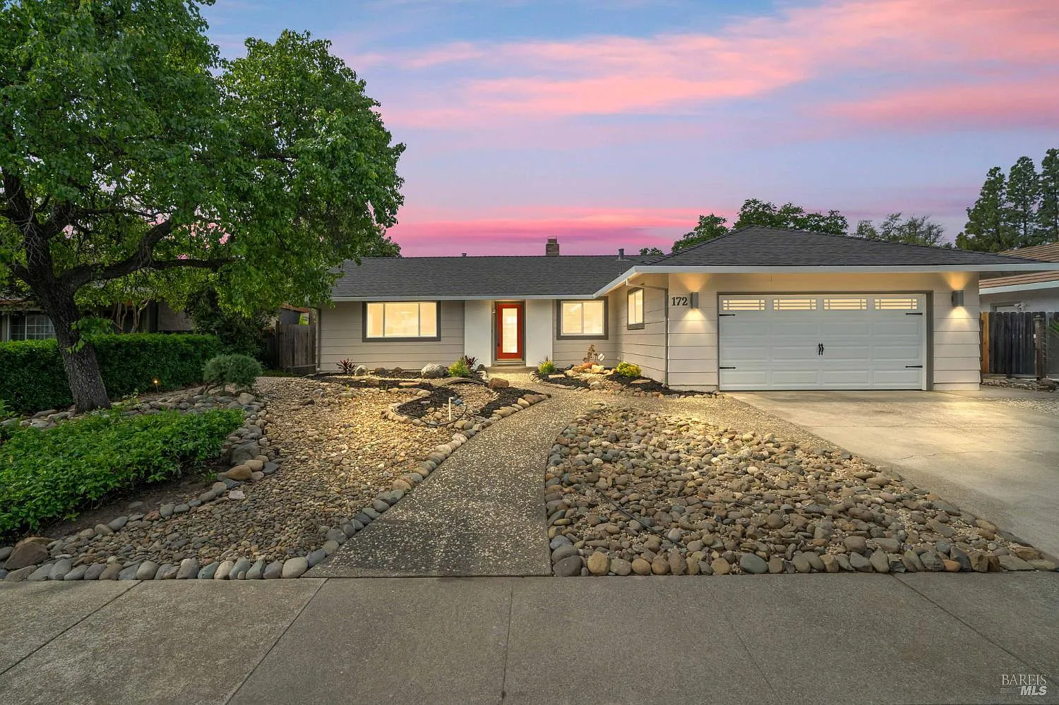 172 Salinas Drive photo 1