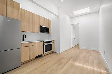 208 Irving Avenue, #3L