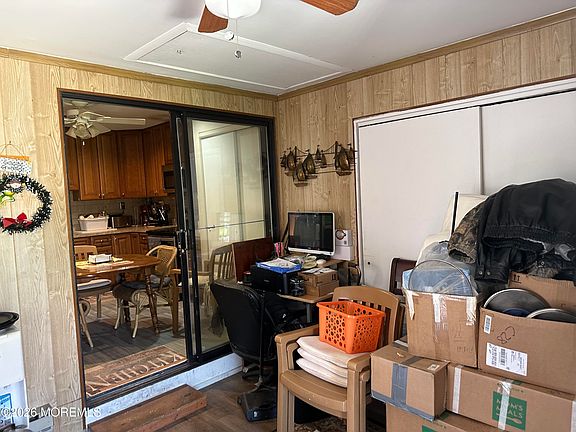4th image of 119 Muhlen Platz Unit C