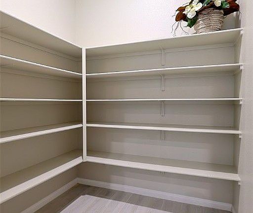 4th image of 108 Sarabeth St