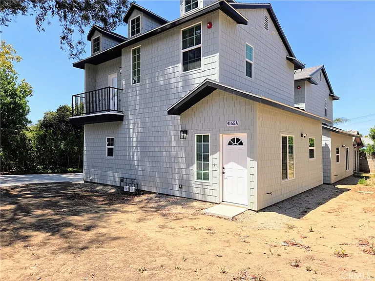 4165 Country Club Dr #A — Photo 1