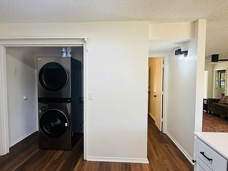 4 Chandler Ln — Photo 13