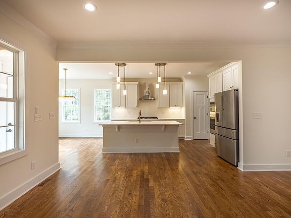 4th image of 3208 Bruce Garner Rd