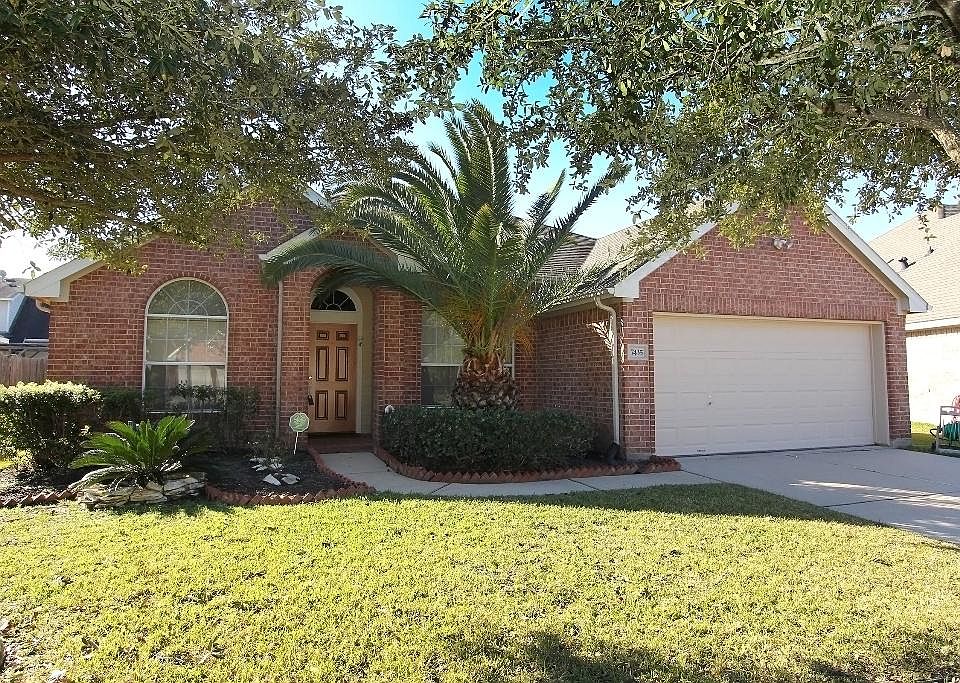 1st image of 7435 Hollow Cove Ct