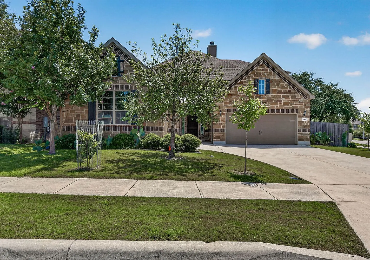 Ideally situated on a spacious corner lot in the highly sought-after Woods of Boerne subdivision — Photo 1