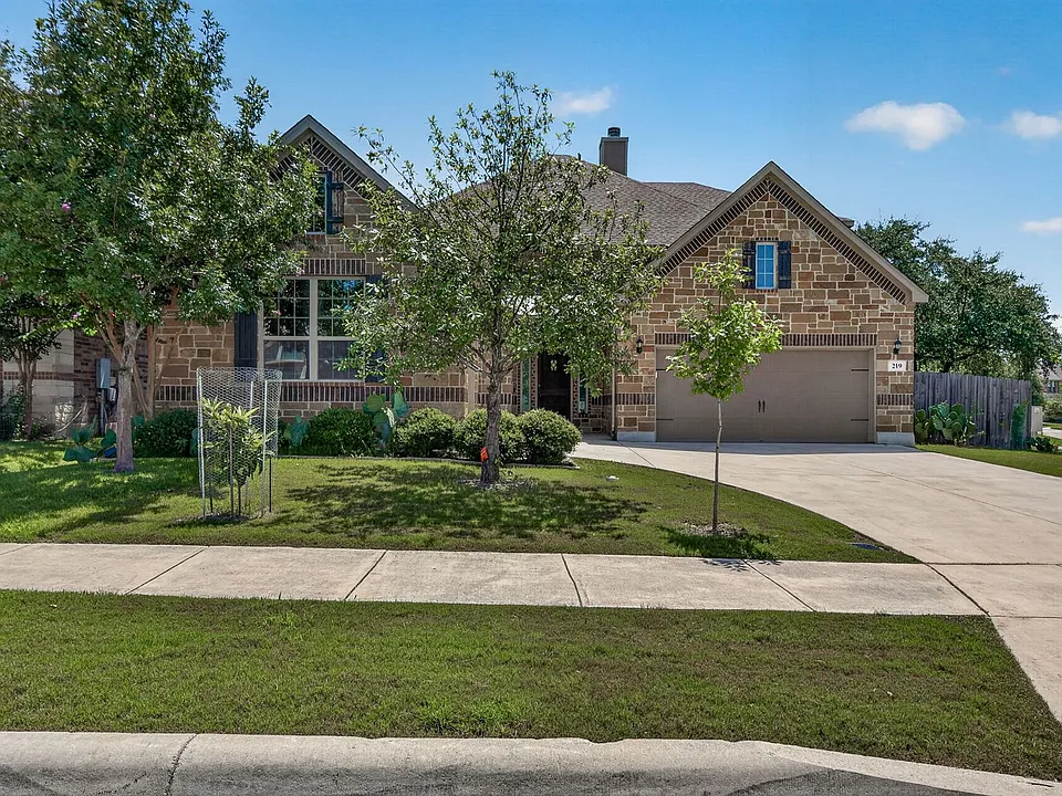 219 Woods Of Boerne Blvd