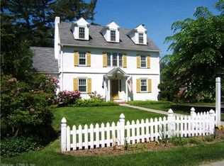 187 Steele Rd, West Hartford, CT 06119