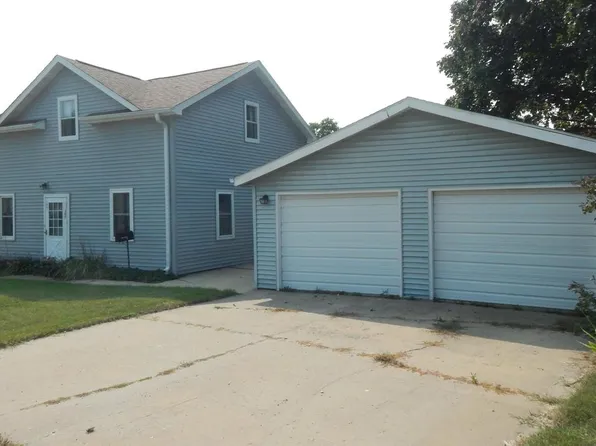 109 East Dodge Street, Dodgeville, WI 53533