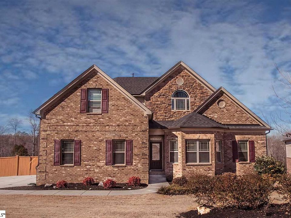 1st image of 120 Tuscany Falls Dr