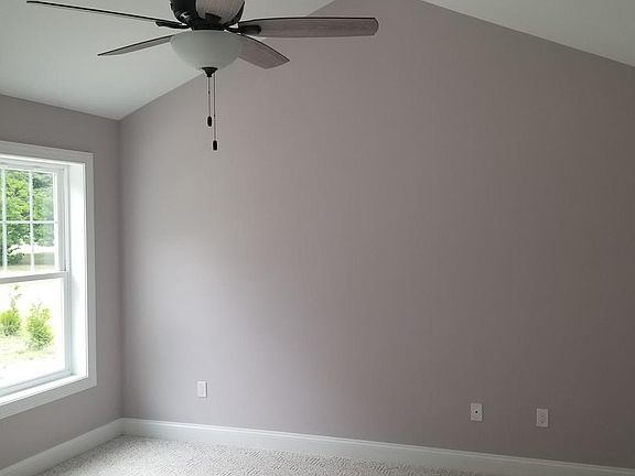 5th image of 30170 Beachwood Cres