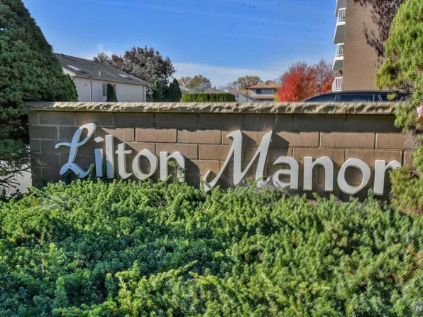38 Moonachie Rd APT 301, Hackensack, NJ 07601