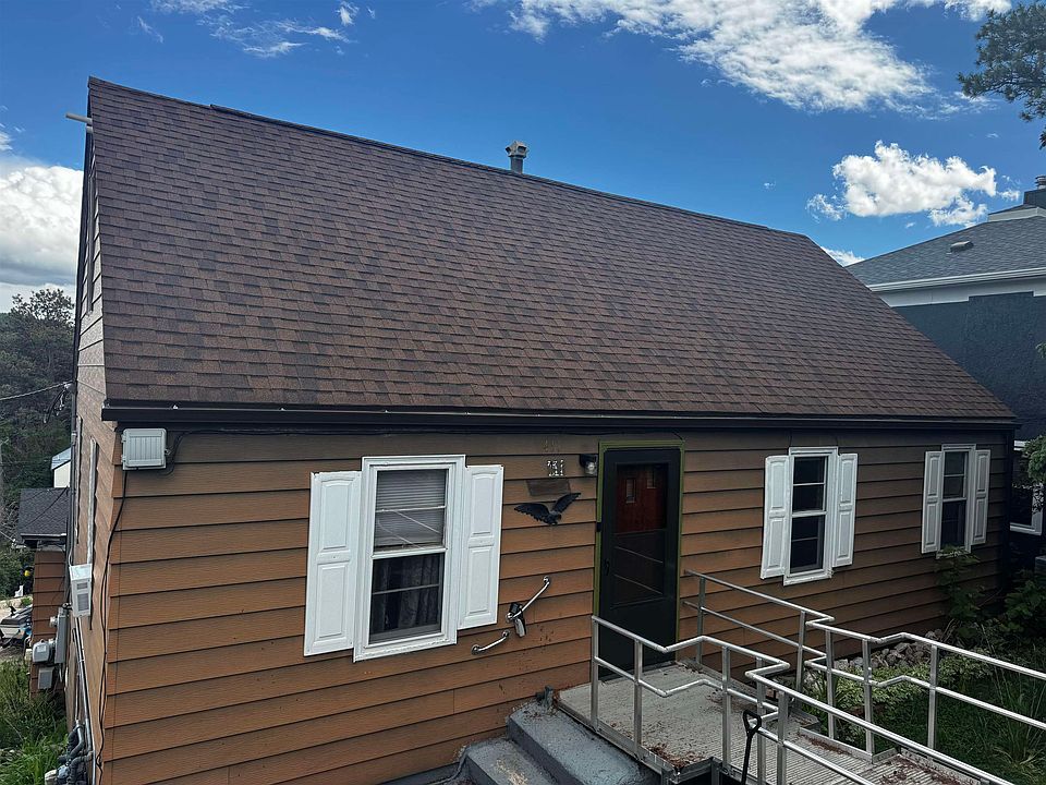 1st image of 411 W Summit St
