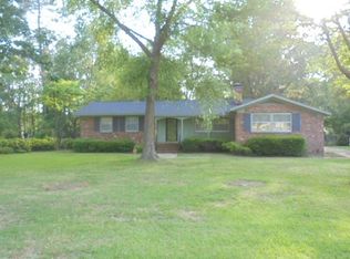 103 White Oak Rd, Goldsboro, NC 27534