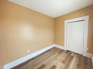 46 Glass St APT 5, Suncook, NH 03275