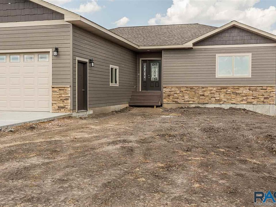 26166 Reed Ct, Canistota, SD 57012 Zillow