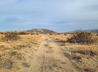 999 Gold Nugget Rd, Joshua Tree, CA 92252