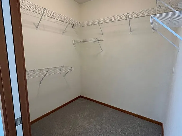 3724 Bristol St — Photo 15