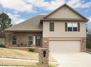1721 Pioneer Dr, Cabot, AR 72023