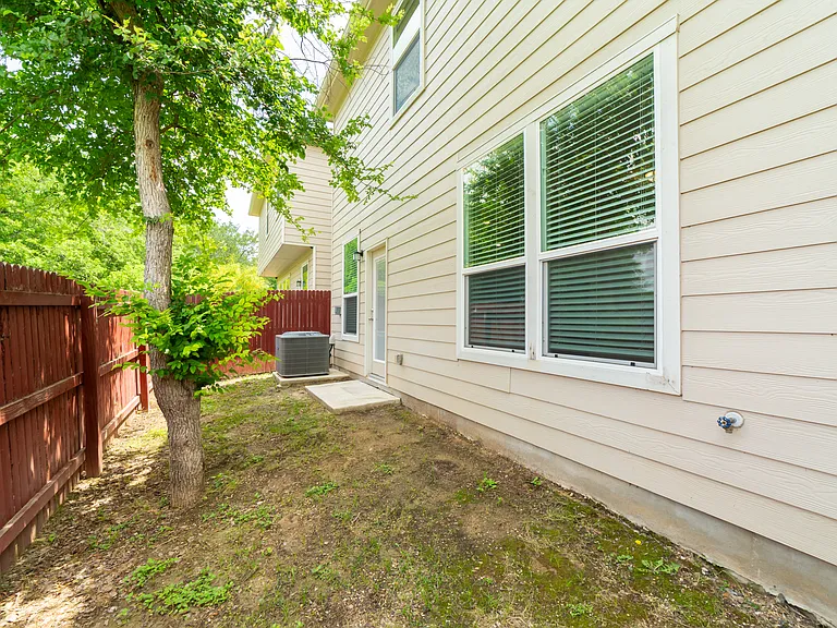 5911 Eckhert Rd #127 — Photo 26