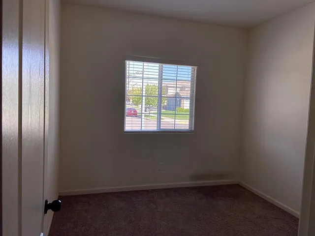 Freemark Dr — Photo 5