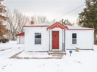 1802 Vernon St, Saint Joseph, MO 64504