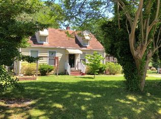 2920 Canton Ave, Chesapeake, VA 23325