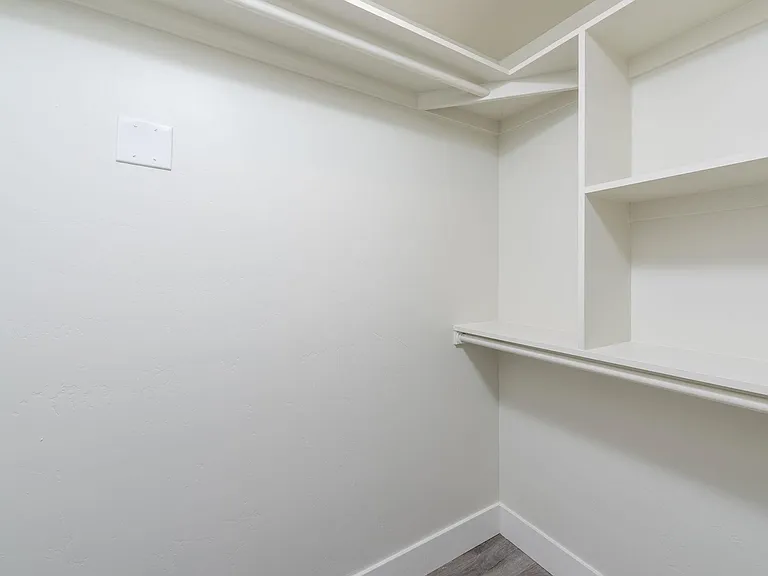 3521 J St — Photo 25